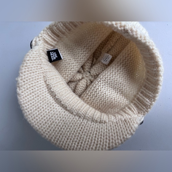 Ambler Cream Wool Cap - Picture 6 of 8